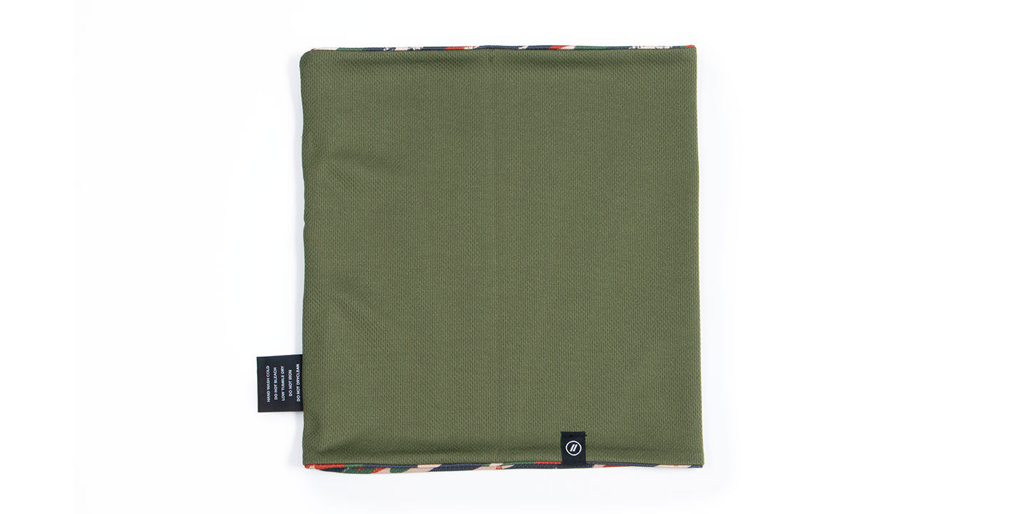 Alternative view of Camo/Olive Neck Gaiter